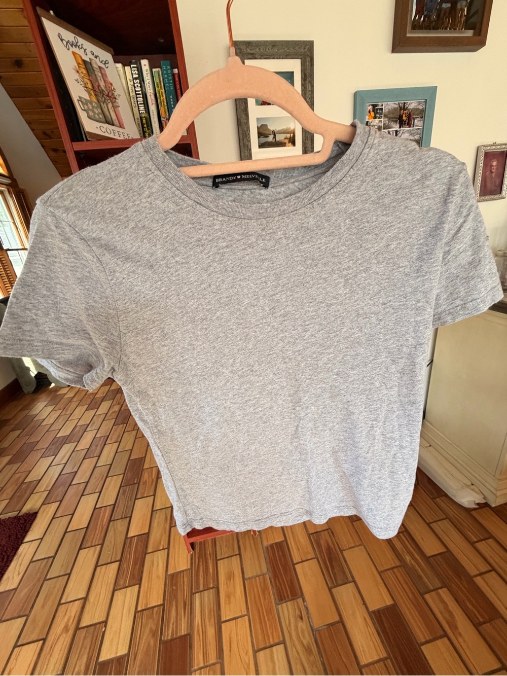 Brandy Melville Light Heather Gray Short Sleeve Tee